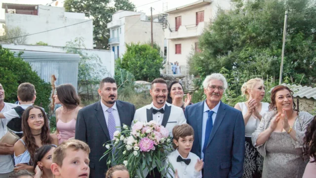 greece documentary wedding photographer