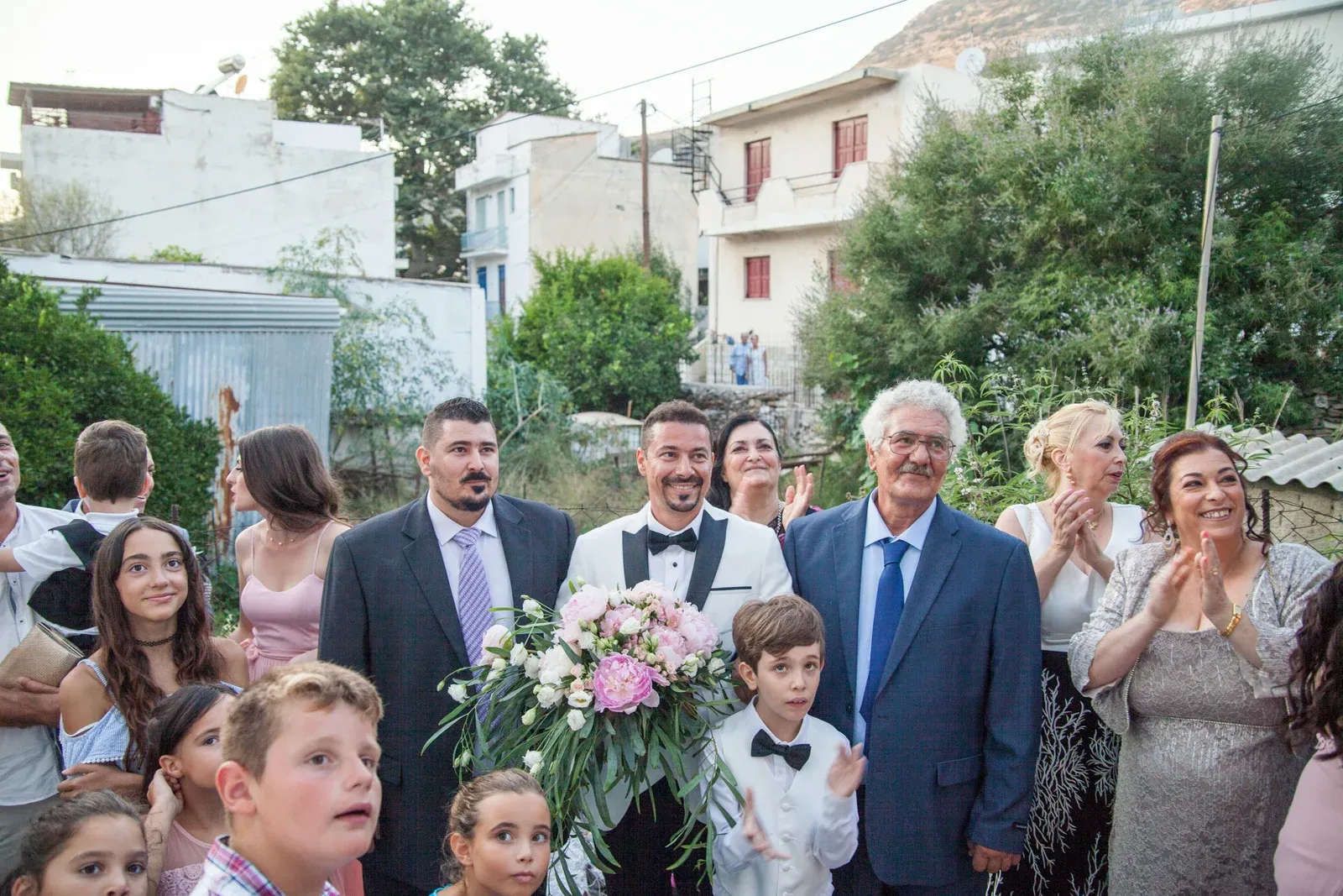 greece documentary wedding photographer