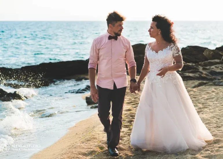 greece destination wedding photographer
