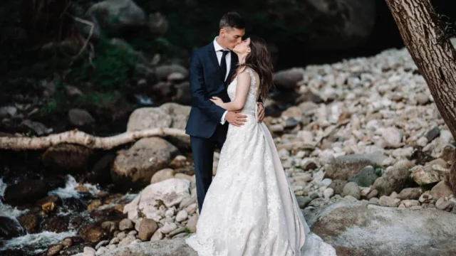 greece destination wedding photographer