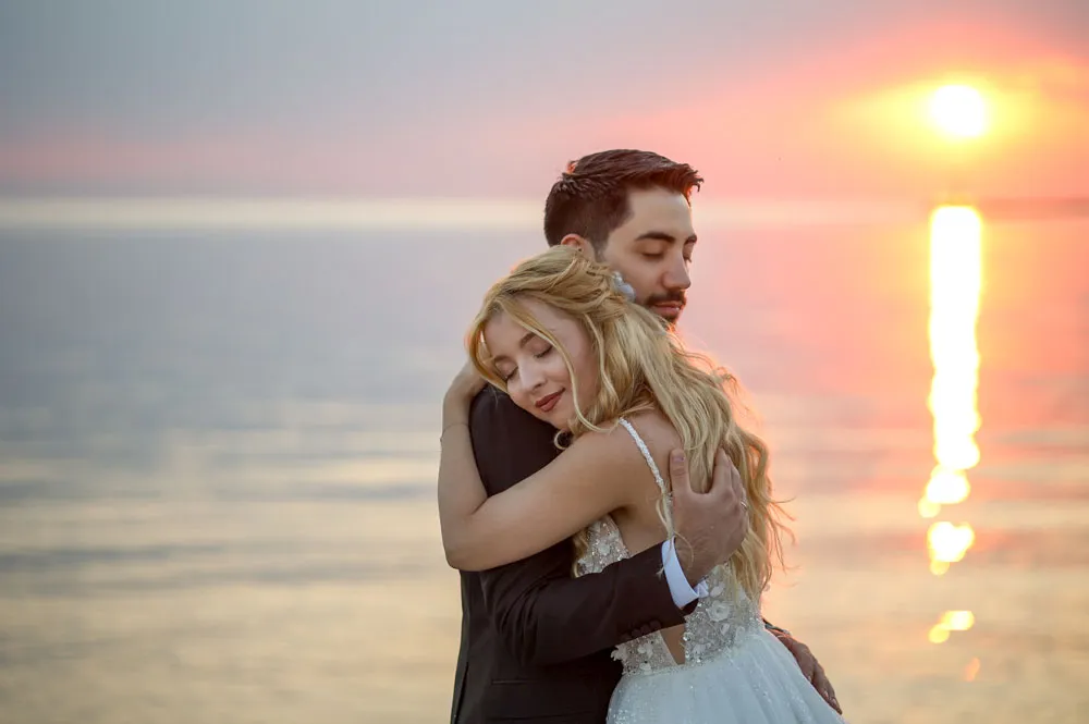 Santorini destination wedding photographer