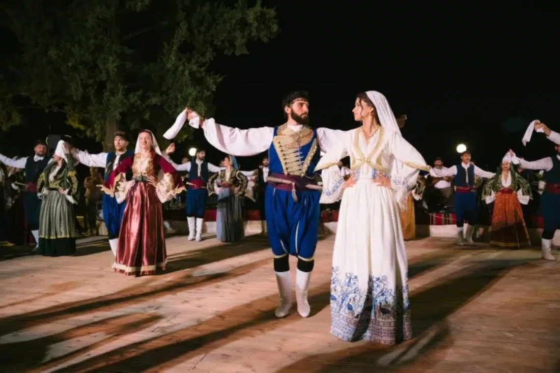 traditional Cretan wedding dance